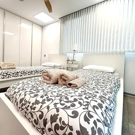 Centro-playa Fontanilla マルベーリャ