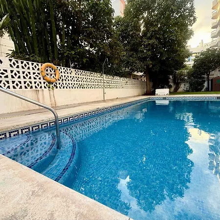 Centro-playa Fontanilla 公寓