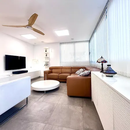 公寓 Centro-playa Fontanilla 马尔韦利亚